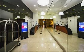 Flat Premium 14 no Max Savassi